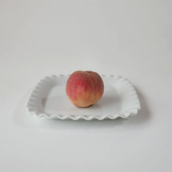 WAVED RIM PLATE
