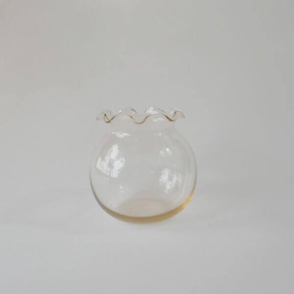 FRILLED GLASS BOWL