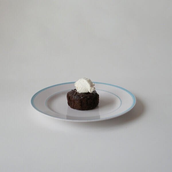 LINE PLATE - LIGHT BLUE
